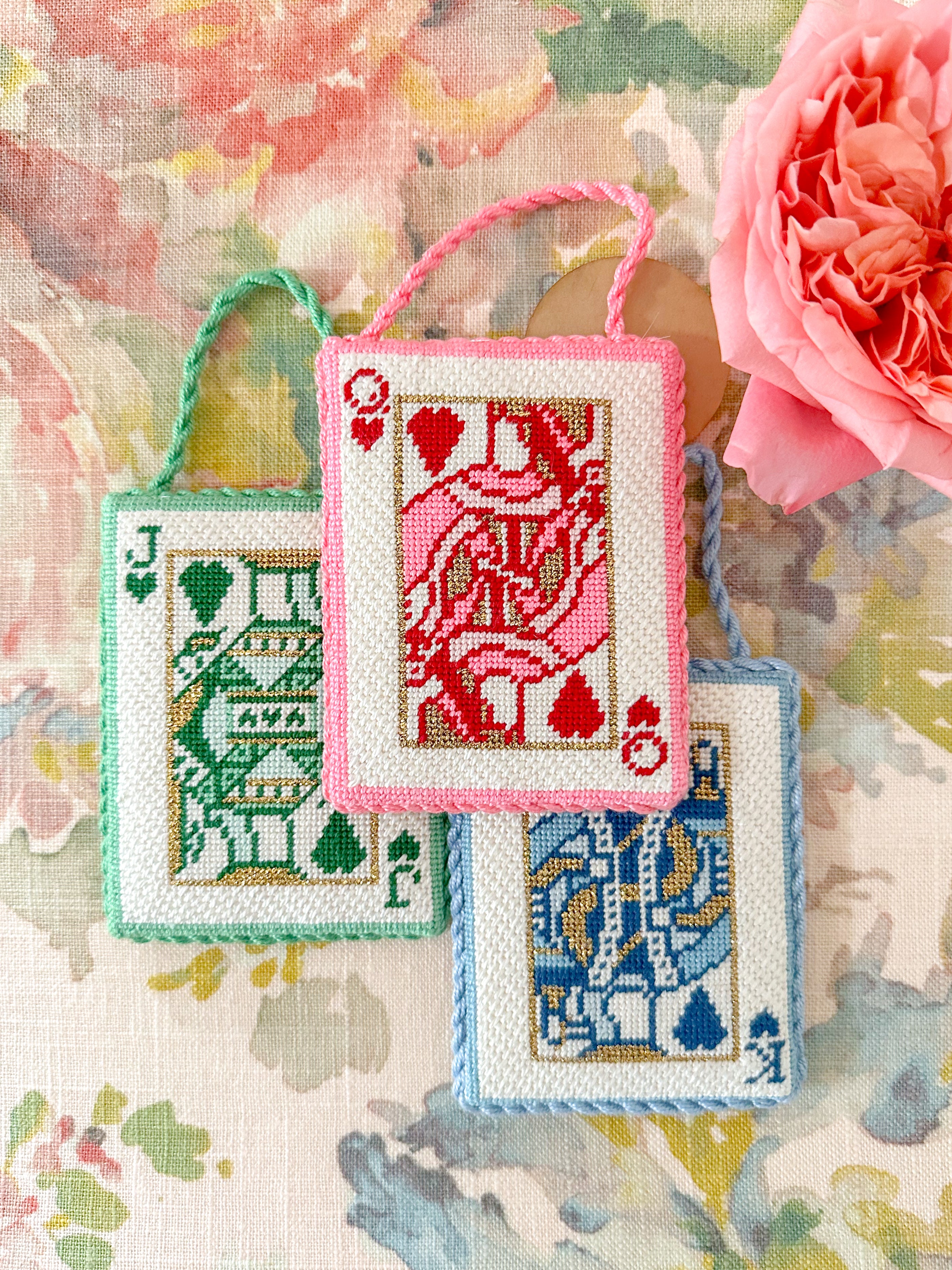 ◇Shuhei Ueda様◇Frank&Eileen　ハート刺繍　Paul Jack of Hearts Needlepoint Canvas 18 Mesh – Coco Frank Studio